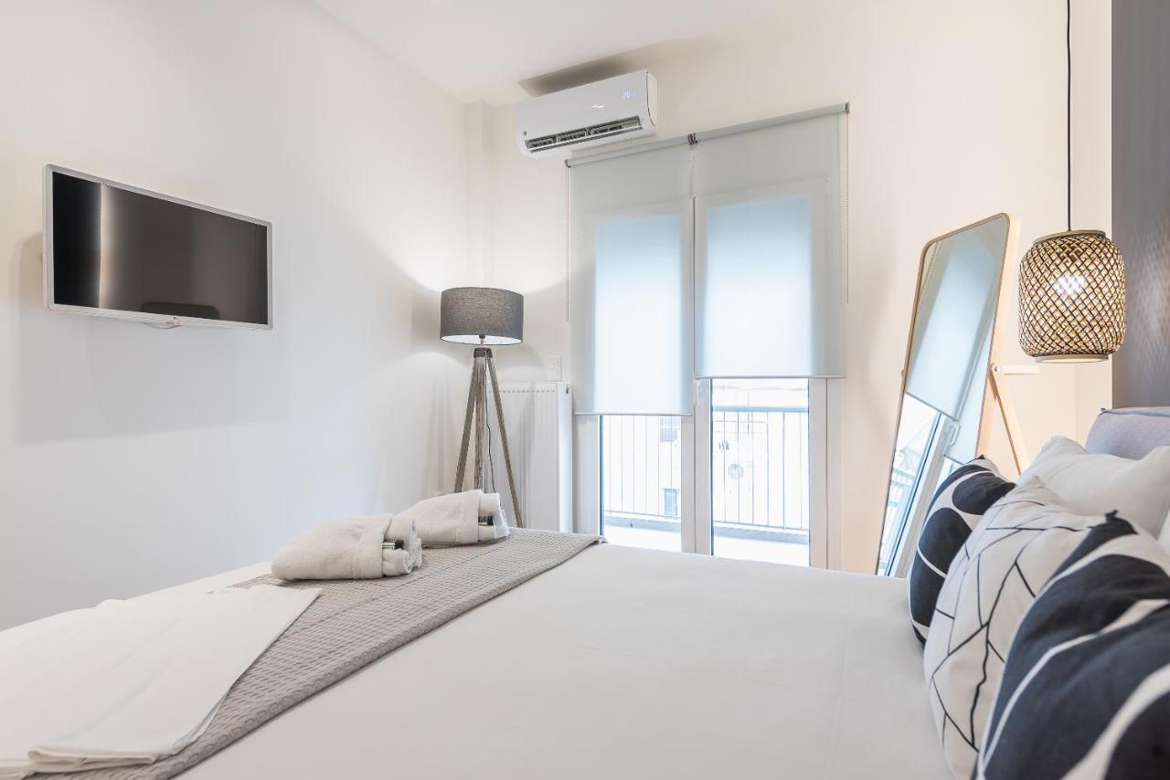 Chic And Comfort Home In Central Афины Экстерьер фото