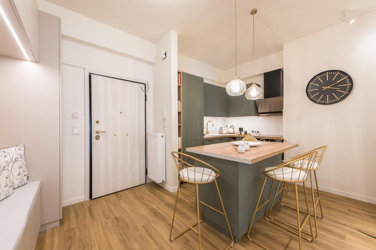 Chic And Comfort Home In Central Афины Экстерьер фото